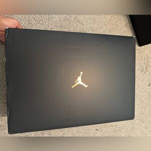 Jordan Sneakers 11 Retro White/ Metallic Gold